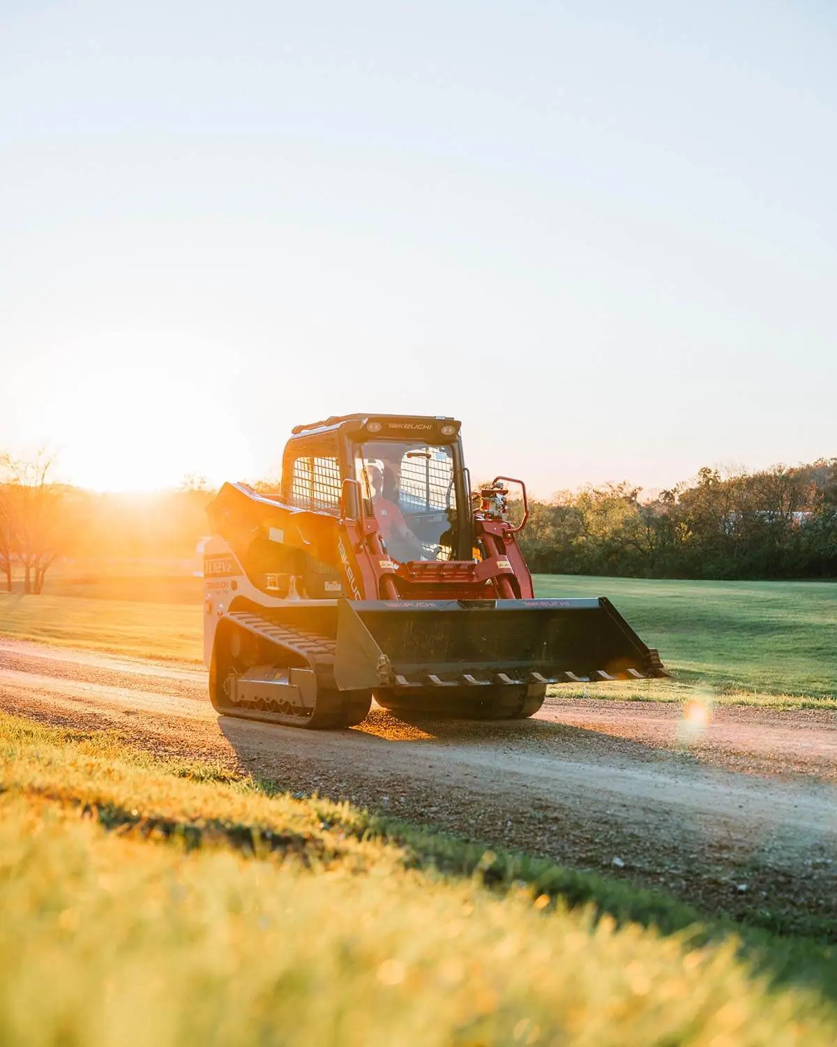 NEWEQUIP_TRACKLOADERS