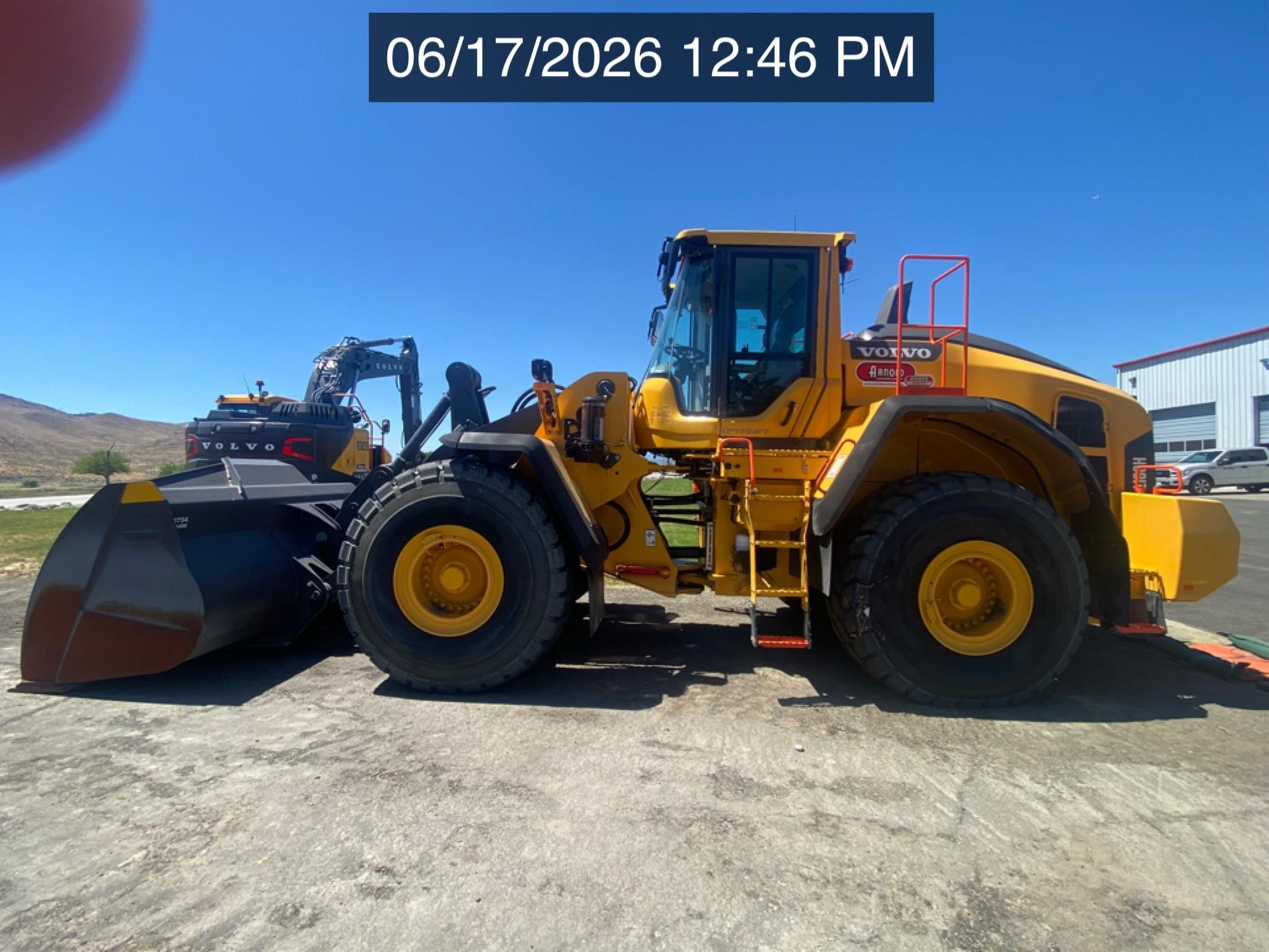2245be1e8dd3c31f11537010321915e9-1